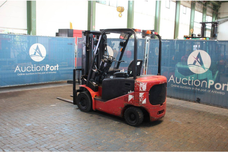 Toyota CPD25J - D1 - Electric forklift: picture 3 Toyota CPD25J - D1 - Electric forklift: picture 3