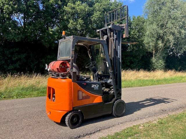 Toyota GC20E-5 - LPG forklift: picture 2 Toyota GC20E-5 - LPG forklift: picture 2