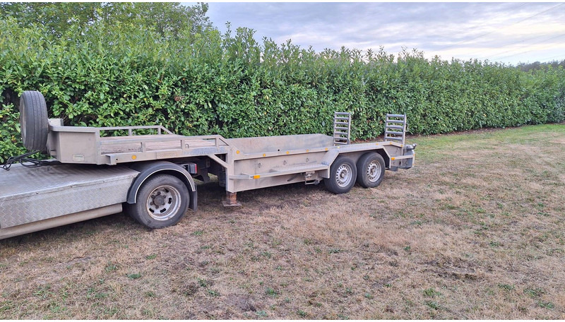 VELDHUIZEN P29-2 - Low loader semi-trailer: picture 1 VELDHUIZEN P29-2 - Low loader semi-trailer: picture 1