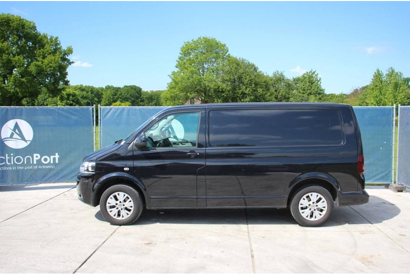 Volkswagen Transporter - Panel van: picture 2 Volkswagen Transporter - Panel van: picture 2