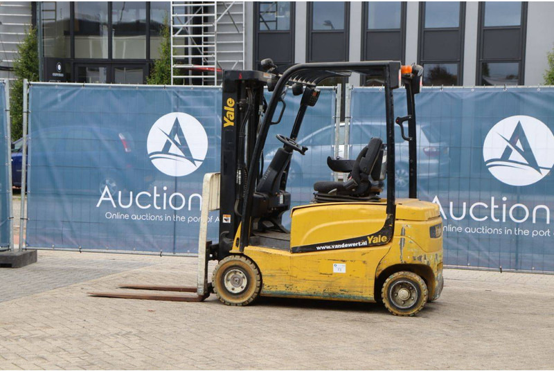 Yale ERP16VF - Electric forklift: picture 3 Yale ERP16VF - Electric forklift: picture 3