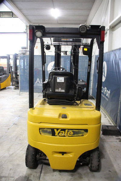 Yale ERP18VF - Electric forklift: picture 4 Yale ERP18VF - Electric forklift: picture 4
