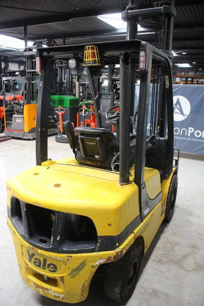 Yale GDP30VX E2345 - Diesel forklift: picture 5 Yale GDP30VX E2345 - Diesel forklift: picture 5