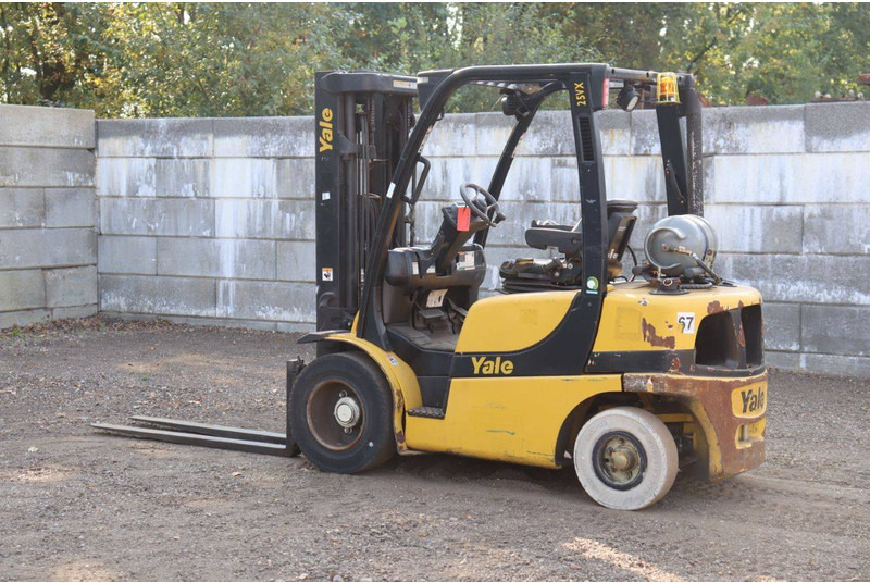 Yale GLP25VXE2170 - LPG forklift: picture 3 Yale GLP25VXE2170 - LPG forklift: picture 3