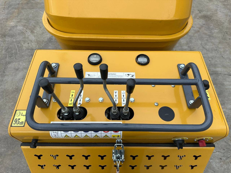 Dumper future FT-X1200: picture 17 Dumper future FT-X1200: picture 17