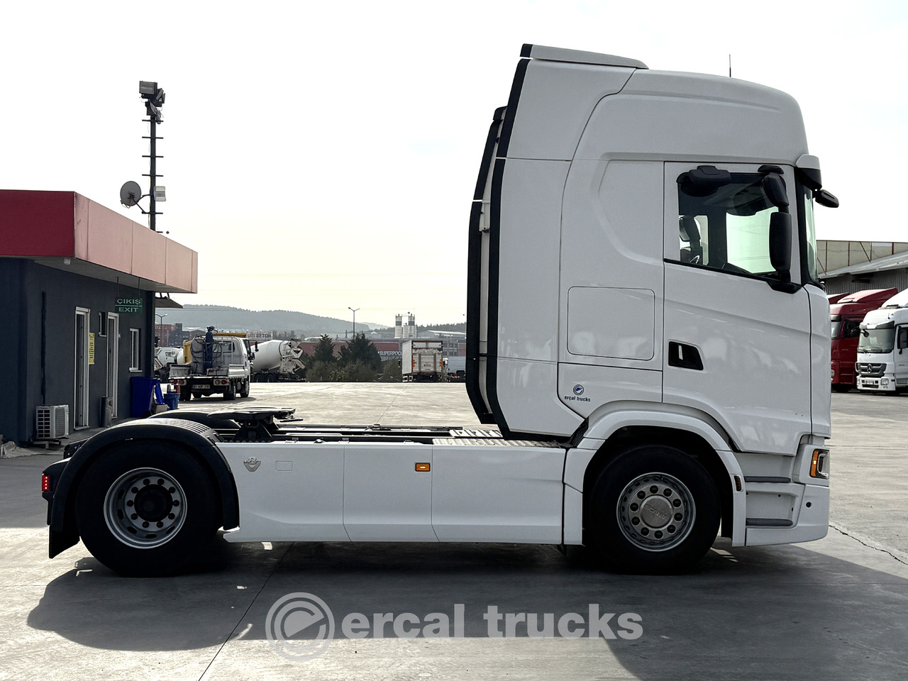 SCANIA NEW 2023 590 S/AUTO-AC-PARK AC-REFRIGERATOR-DOUBLE WAREHOUSE-4X2 - Tractor unit: picture 5 SCANIA NEW 2023 590 S/AUTO-AC-PARK AC-REFRIGERATOR-DOUBLE WAREHOUSE-4X2 - Tractor unit: picture 5
