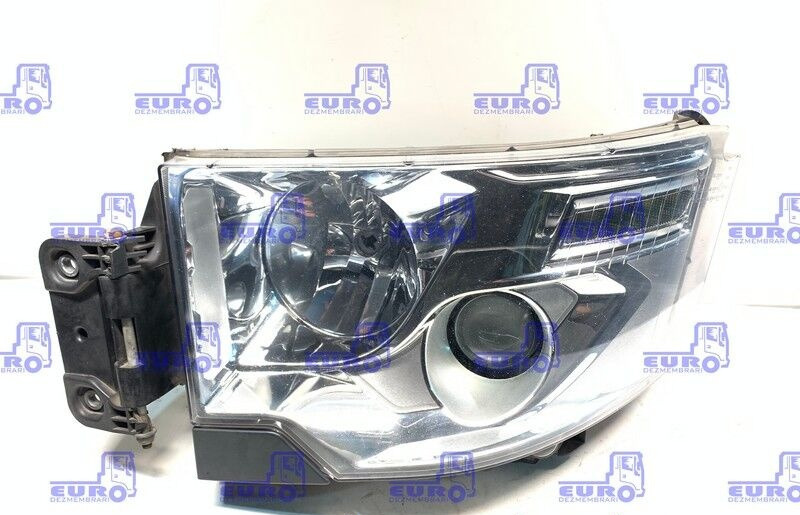 7482251331 Renault T - Headlight for Truck: picture 1 7482251331 Renault T - Headlight for Truck: picture 1