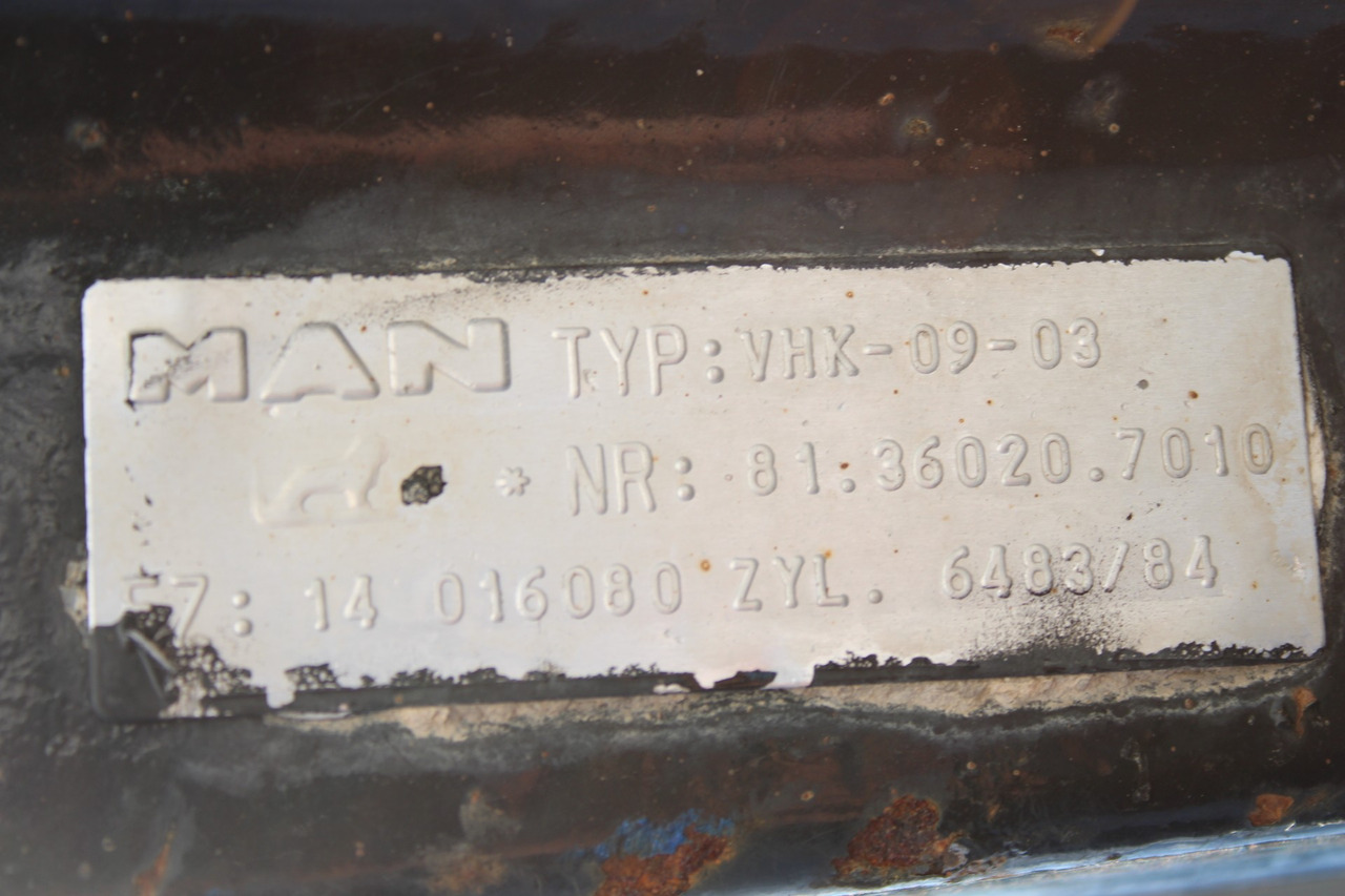 AXA FATA MAN TGS HYDRODRIVE VHK-09-03 81.44001.3213, 81.36020.7010 - Front axle for Truck: picture 2 AXA FATA MAN TGS HYDRODRIVE VHK-09-03 81.44001.3213, 81.36020.7010 - Front axle for Truck: picture 2