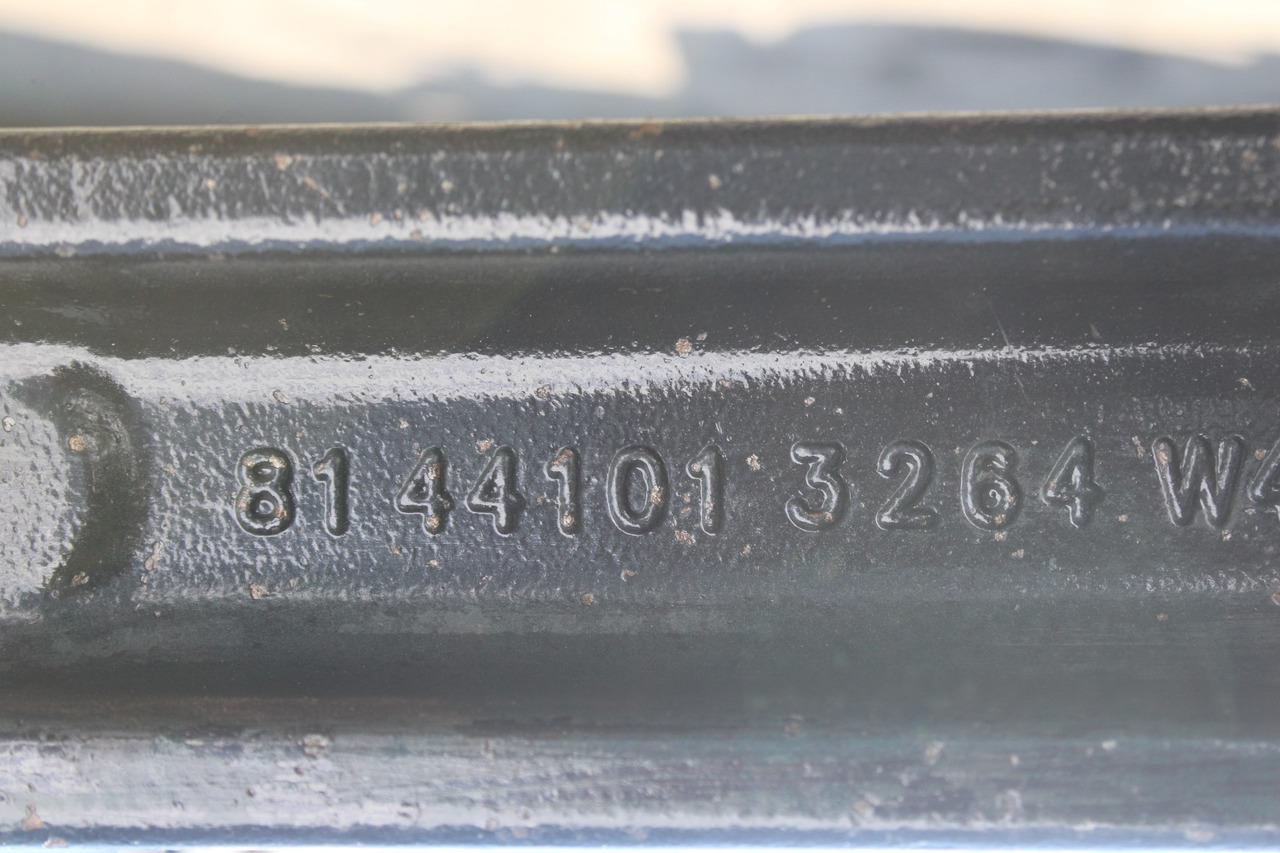 AXA FATA VO-09-41 MAN TGS TG3 81.44101.3264, 81.44001.7474 - Front axle for Truck: picture 2 AXA FATA VO-09-41 MAN TGS TG3 81.44101.3264, 81.44001.7474 - Front axle for Truck: picture 2