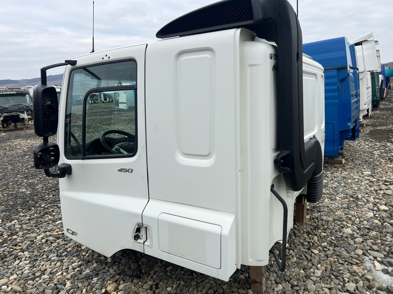 CABINA DAF CF SLEEPER L2H1 - Cab for Truck: picture 4 CABINA DAF CF SLEEPER L2H1 - Cab for Truck: picture 4