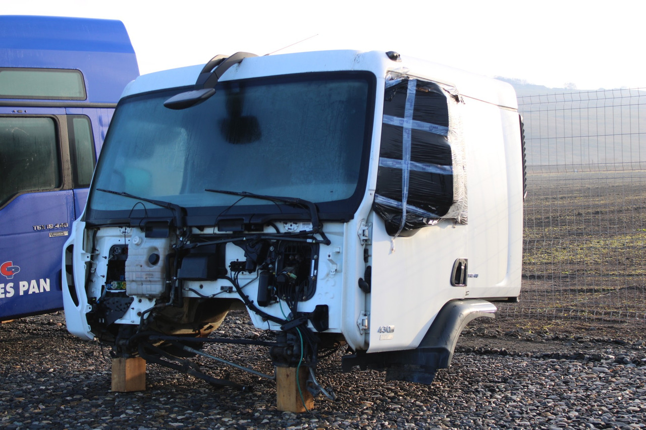 CABINA RENAULT PREMIUM SLEEPER CAB L2H1 - Cab for Truck: picture 2 CABINA RENAULT PREMIUM SLEEPER CAB L2H1 - Cab for Truck: picture 2