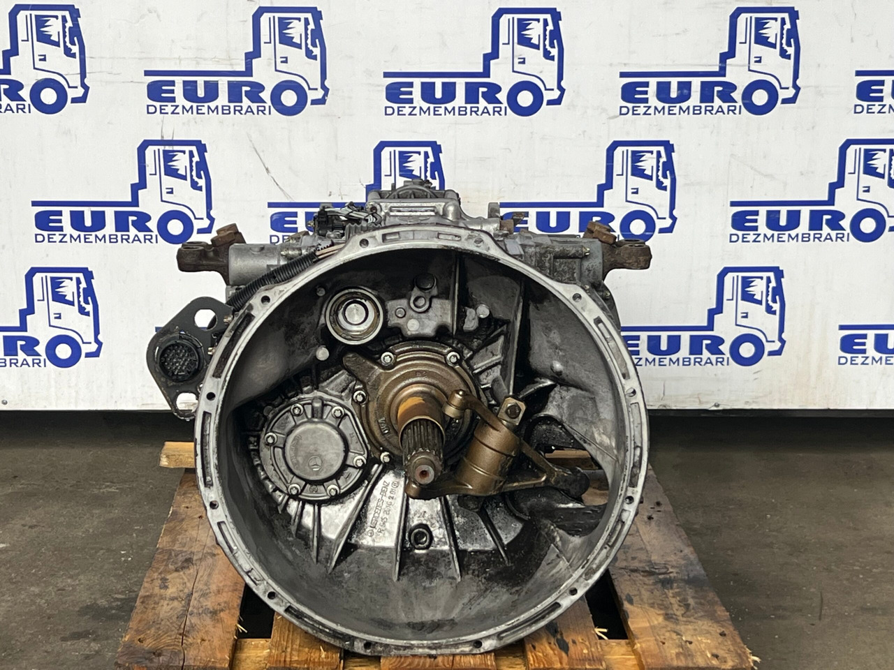 CUTIE DE VITEZE G211-16 FARA RETARDER MERCEDES ACTROS MP1 - Gearbox for Truck: picture 2 CUTIE DE VITEZE G211-16 FARA RETARDER MERCEDES ACTROS MP1 - Gearbox for Truck: picture 2