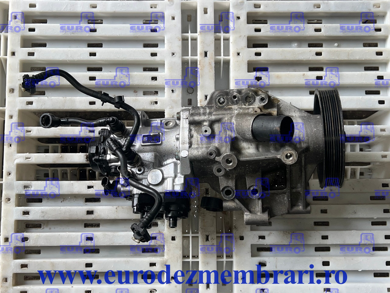 POMPA INALTA PRESIUNE + UNITATE COMANDA MAN TGX D3876 51.11103.7859, 51.38507.5073, 51.38507.3106, 51.11103.7856, 51.11103.7857 - Fuel pump for Truck: picture 1 POMPA INALTA PRESIUNE + UNITATE COMANDA MAN TGX D3876 51.11103.7859, 51.38507.5073, 51.38507.3106, 51.11103.7856, 51.11103.7857 - Fuel pump for Truck: picture 1