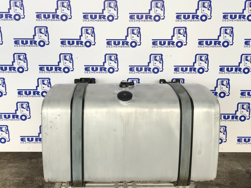 REZERVOR COMBUSTIBIL MAN TGX L=135CM l=72CM H=72CM 81.12201.6685 - Fuel tank for Truck: picture 1 REZERVOR COMBUSTIBIL MAN TGX L=135CM l=72CM H=72CM 81.12201.6685 - Fuel tank for Truck: picture 1