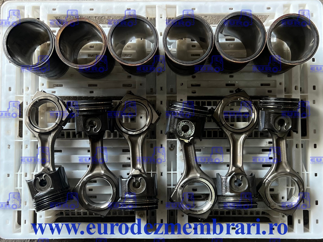 SET MOTOR PISTON+BIELA+CAMASA CURSOR 11 IVECO 504366069, 500086781, 500055241, 500055240, 5802037017 - Piston/ Ring/ Bushing for Truck: picture 1 SET MOTOR PISTON+BIELA+CAMASA CURSOR 11 IVECO 504366069, 500086781, 500055241, 500055240, 5802037017 - Piston/ Ring/ Bushing for Truck: picture 1