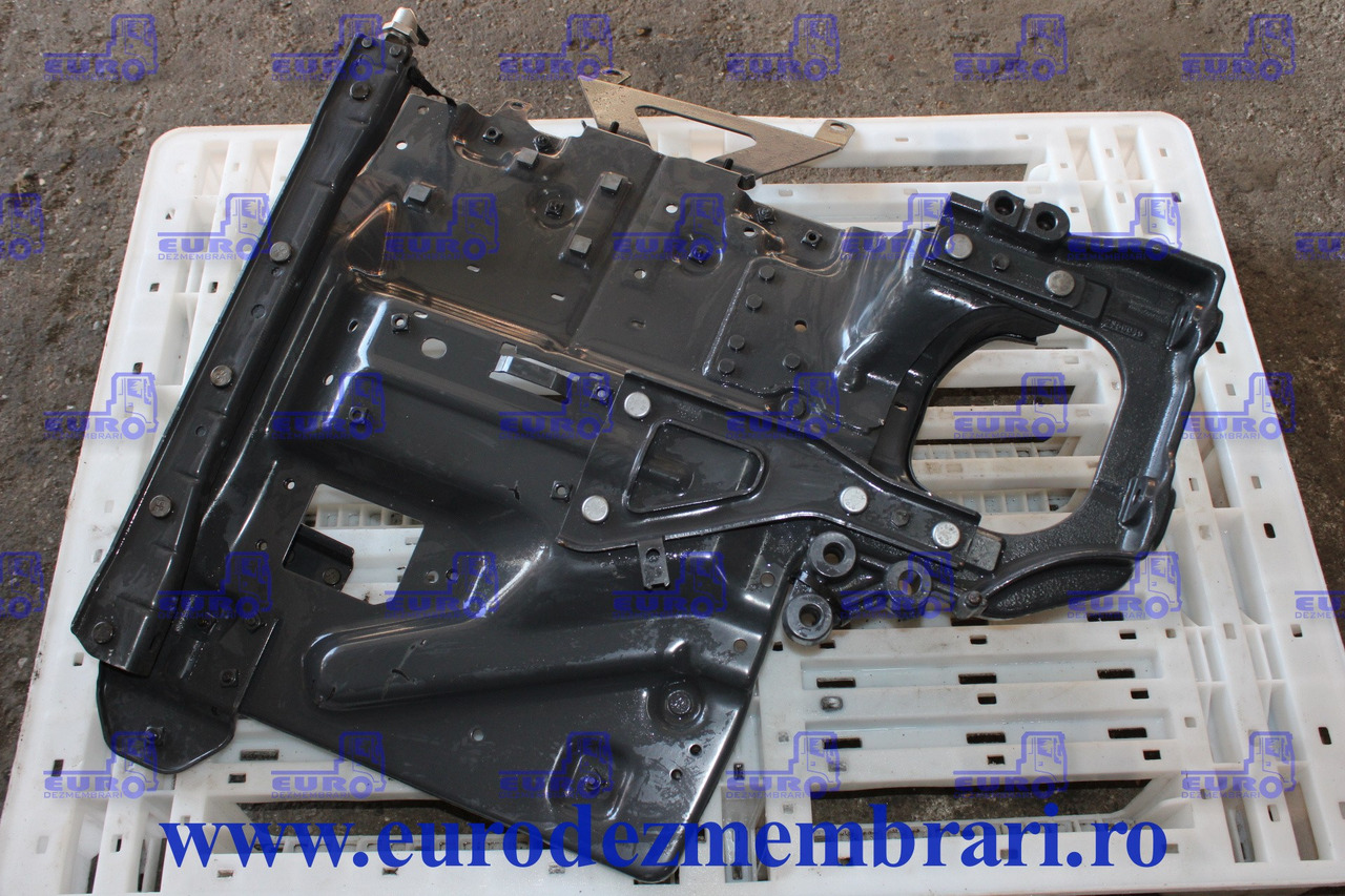 SUPORT APARATOARE NOROI AXA FATA STANGA SCANIA 2608169 2612385 2571819 - Front axle for Truck: picture 2 SUPORT APARATOARE NOROI AXA FATA STANGA SCANIA 2608169 2612385 2571819 - Front axle for Truck: picture 2