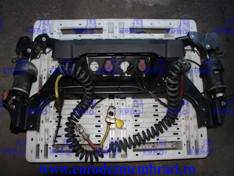 SUPORT CABINA + PERNA AER + LACAT DAF XF XG 2249724, 2249719, 2248746 - Frame/ Chassis for Truck: picture 1 SUPORT CABINA + PERNA AER + LACAT DAF XF XG 2249724, 2249719, 2248746 - Frame/ Chassis for Truck: picture 1