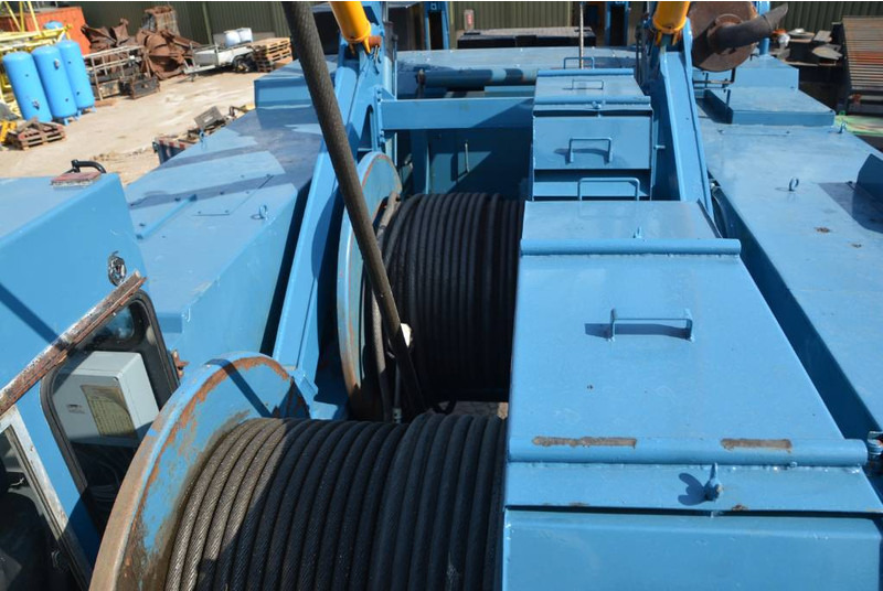 Crawler crane Hitachi KH 500-3: picture 12