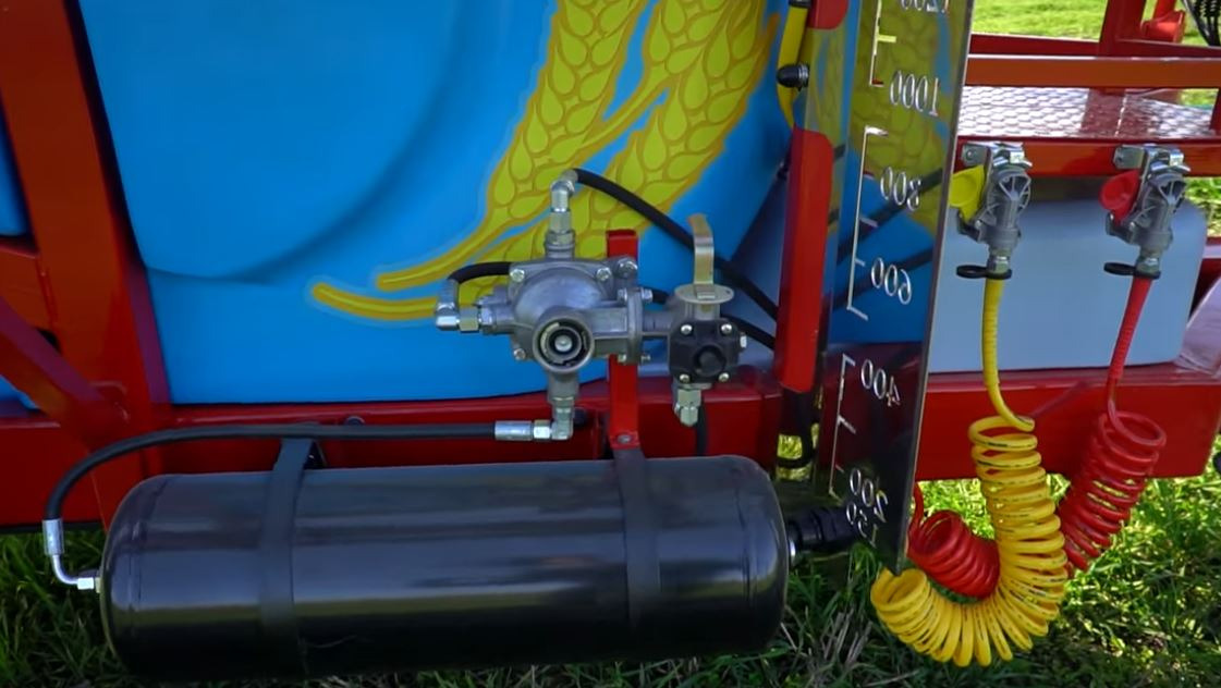 Biardzki Opryskiwacz 3000l /21 Hydropak / Sprayer 3000l /21 Hydropak/Feldspritze 3000l /21m Hydropak /Опрыскиватель 3000л /21м Гидропак/ - Trailed sprayer: picture 3 Biardzki Opryskiwacz 3000l /21 Hydropak / Sprayer 3000l /21 Hydropak/Feldspritze 3000l /21m Hydropak /Опрыскиватель 3000л /21м Гидропак/ - Trailed sprayer: picture 3