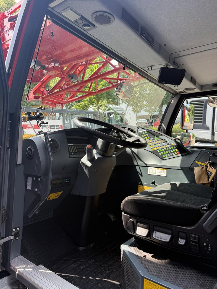 Mobile crane Liebherr LTM 1050-3.1 (20 - 084 132): picture 19