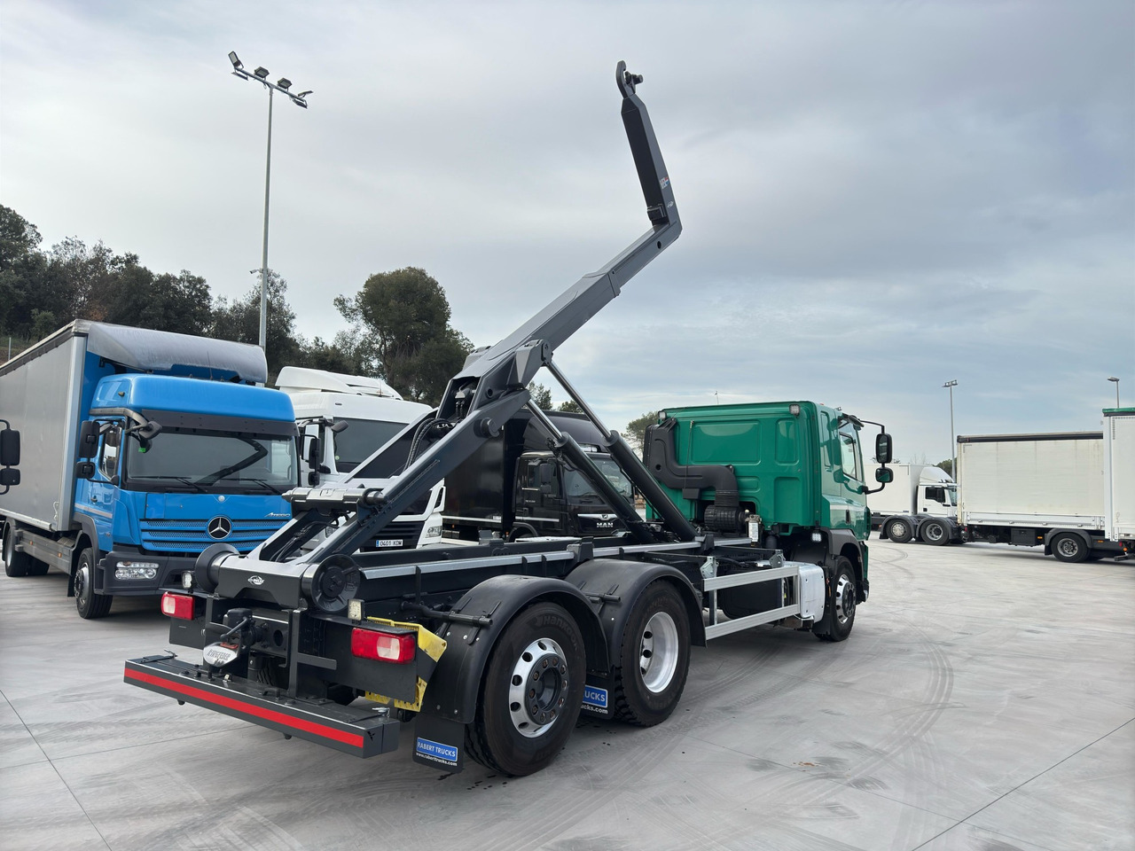 DAF CF450 6x2 E6 (Multilift) - Hook lift truck: picture 3 DAF CF450 6x2 E6 (Multilift) - Hook lift truck: picture 3