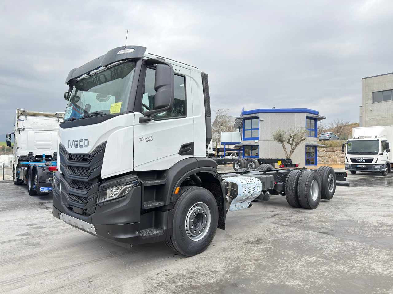 IVECO AD280X46 YPS ON X-Way E6 (Chassis) - Cab chassis truck: picture 1 IVECO AD280X46 YPS ON X-Way E6 (Chassis) - Cab chassis truck: picture 1