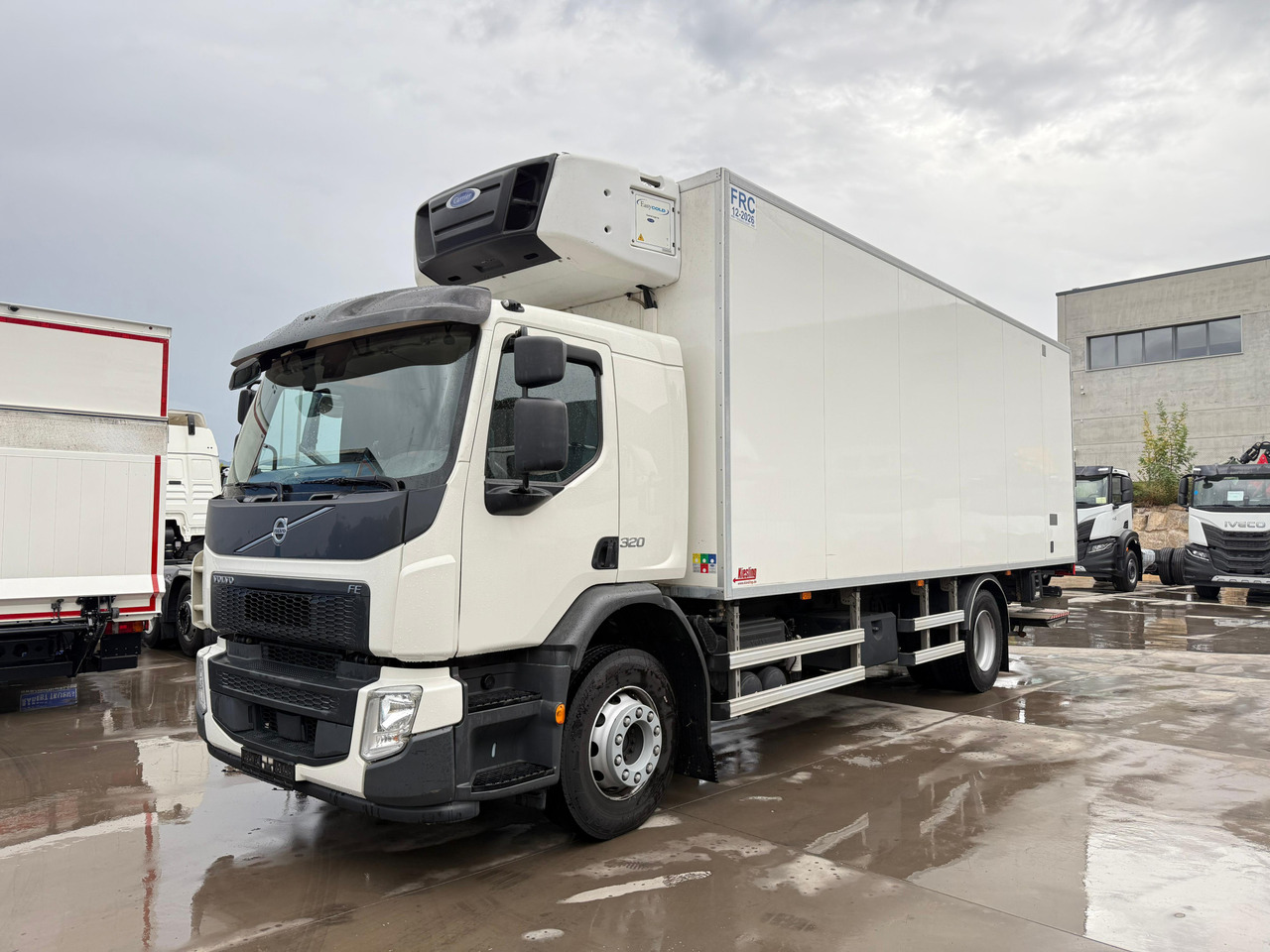 VOLVO FE320 E6 (Refrigerator) - Refrigerator truck: picture 1 VOLVO FE320 E6 (Refrigerator) - Refrigerator truck: picture 1