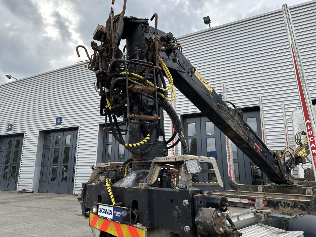 Cab chassis truck SCANIA R 450 B6x4HZ: picture 6