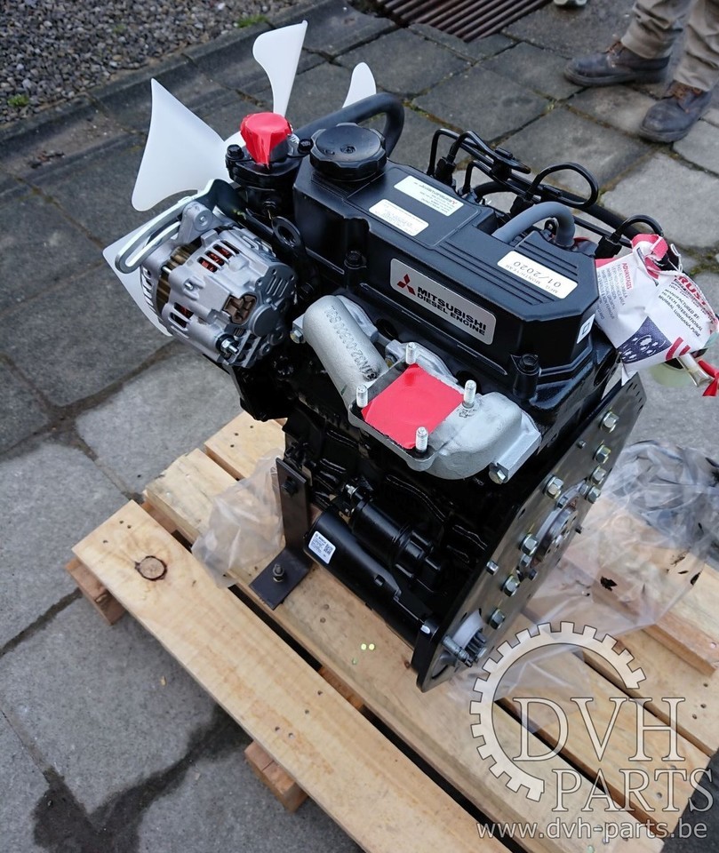MITSUBISHI S3L2 - VOLVO EC25 - Engine for Mini excavator: picture 1 MITSUBISHI S3L2 - VOLVO EC25 - Engine for Mini excavator: picture 1