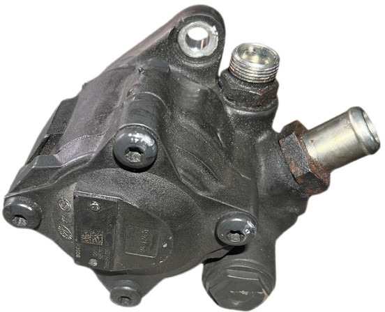 Iveco S-WAY - Hydraulic pump: picture 2 Iveco S-WAY - Hydraulic pump: picture 2