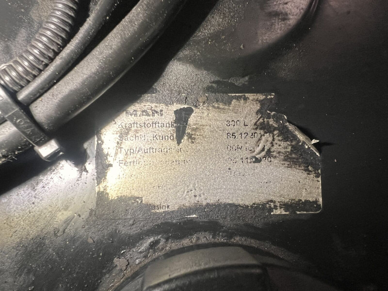MAN - Fuel tank: picture 4 MAN - Fuel tank: picture 4
