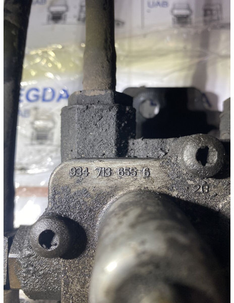 MAN TGX - Valve: picture 3 MAN TGX - Valve: picture 3