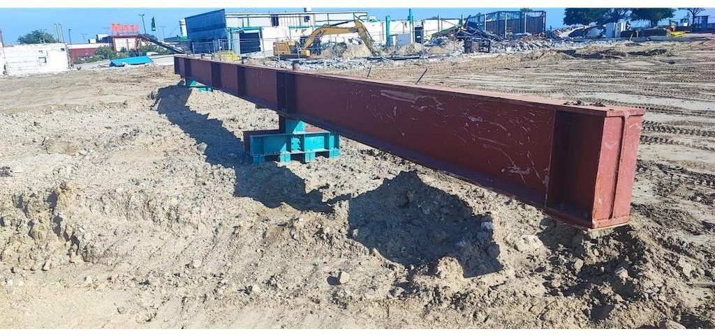 20,5 Meter - Construction equipment: picture 1 20,5 Meter - Construction equipment: picture 1