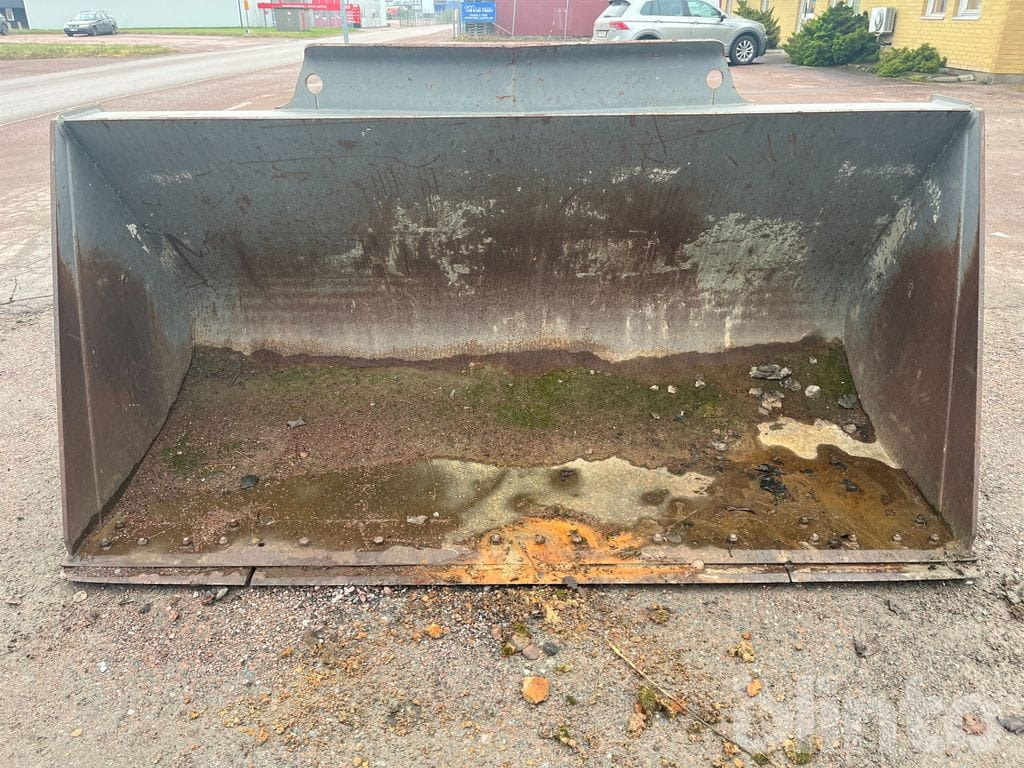 B2500mm Stora BM - Loader bucket: picture 2 B2500mm Stora BM - Loader bucket: picture 2