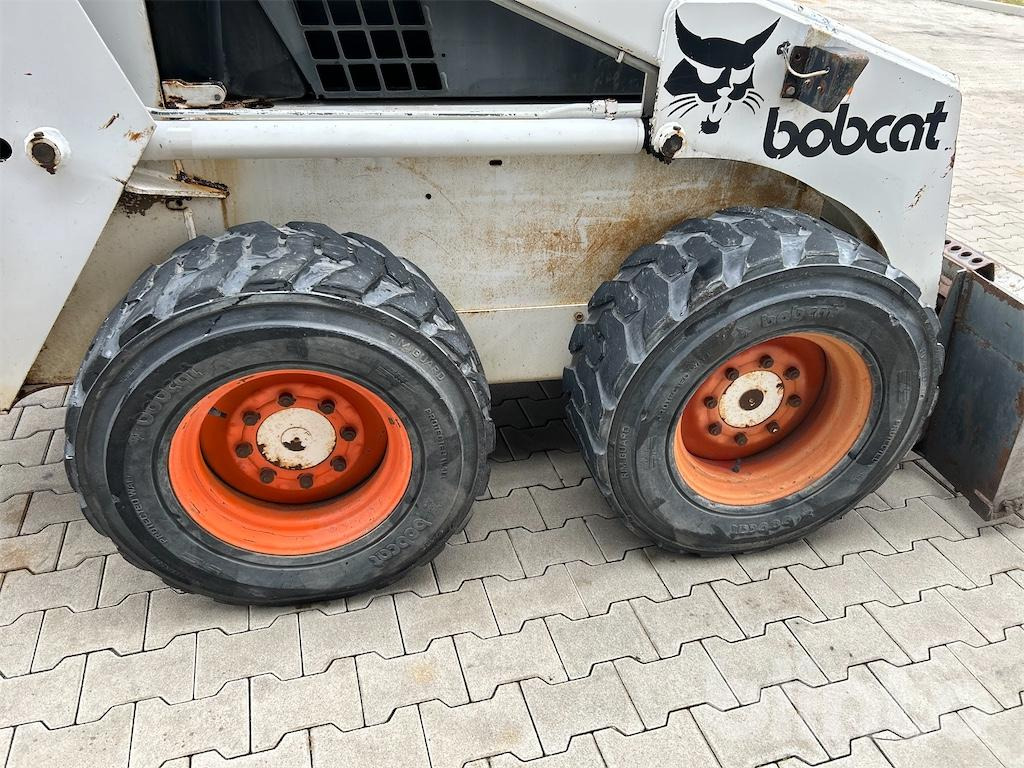 Skid steer loader Bobcat 843: picture 26