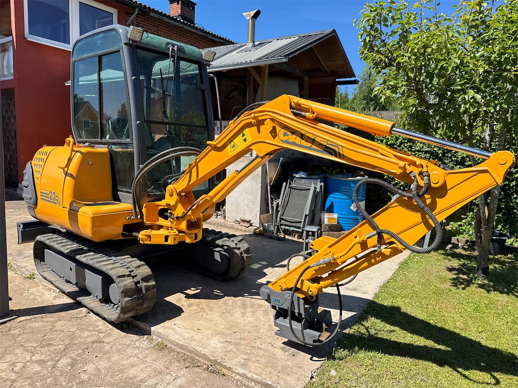 Crawler excavator Case 23: picture 7