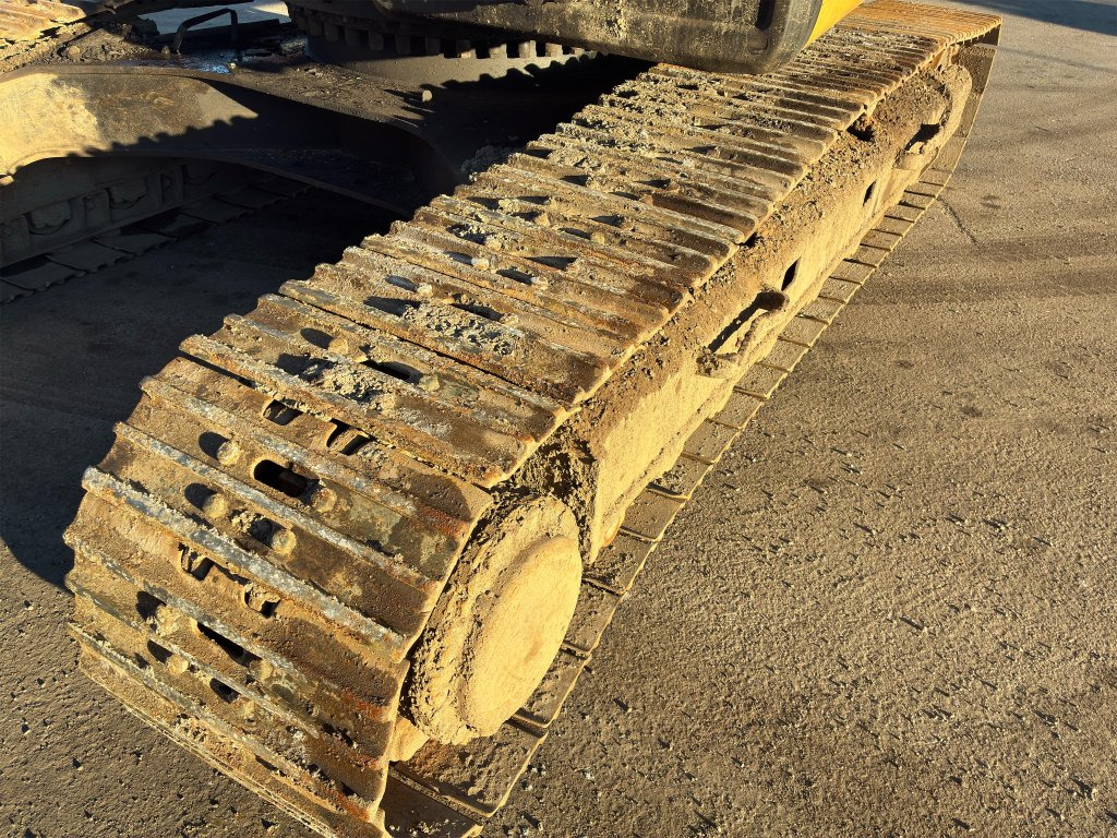 Crawler excavator Caterpillar 329EL: picture 19