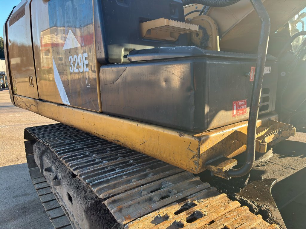 Crawler excavator Caterpillar 329EL: picture 32