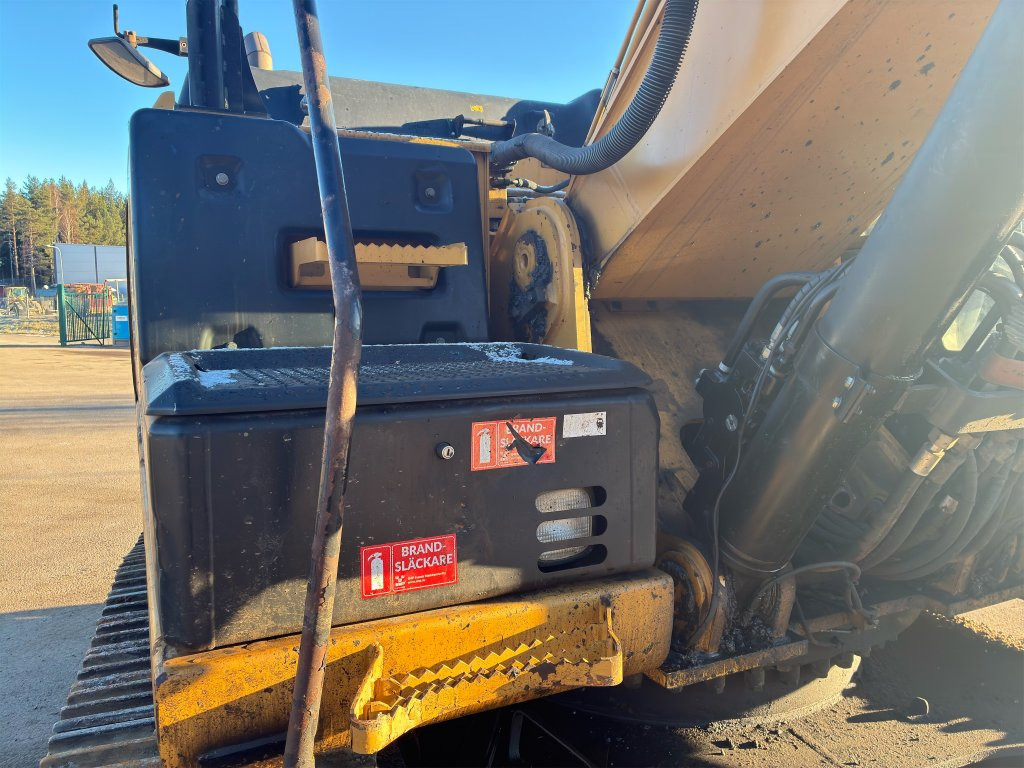 Crawler excavator Caterpillar 329EL: picture 28