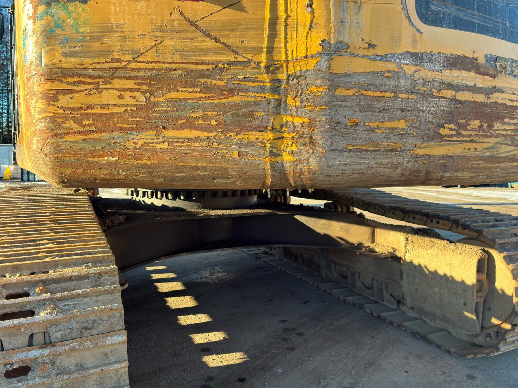 Crawler excavator Caterpillar 329EL: picture 48