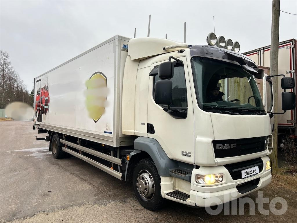 DAF FA LF55250G - Refrigerator truck: picture 1 DAF FA LF55250G - Refrigerator truck: picture 1