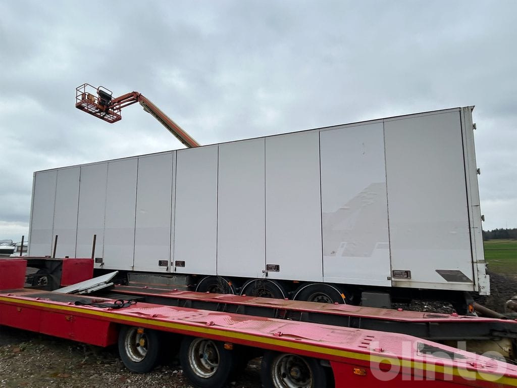 Ekeri/Krone - Closed box trailer: picture 4 Ekeri/Krone - Closed box trailer: picture 4