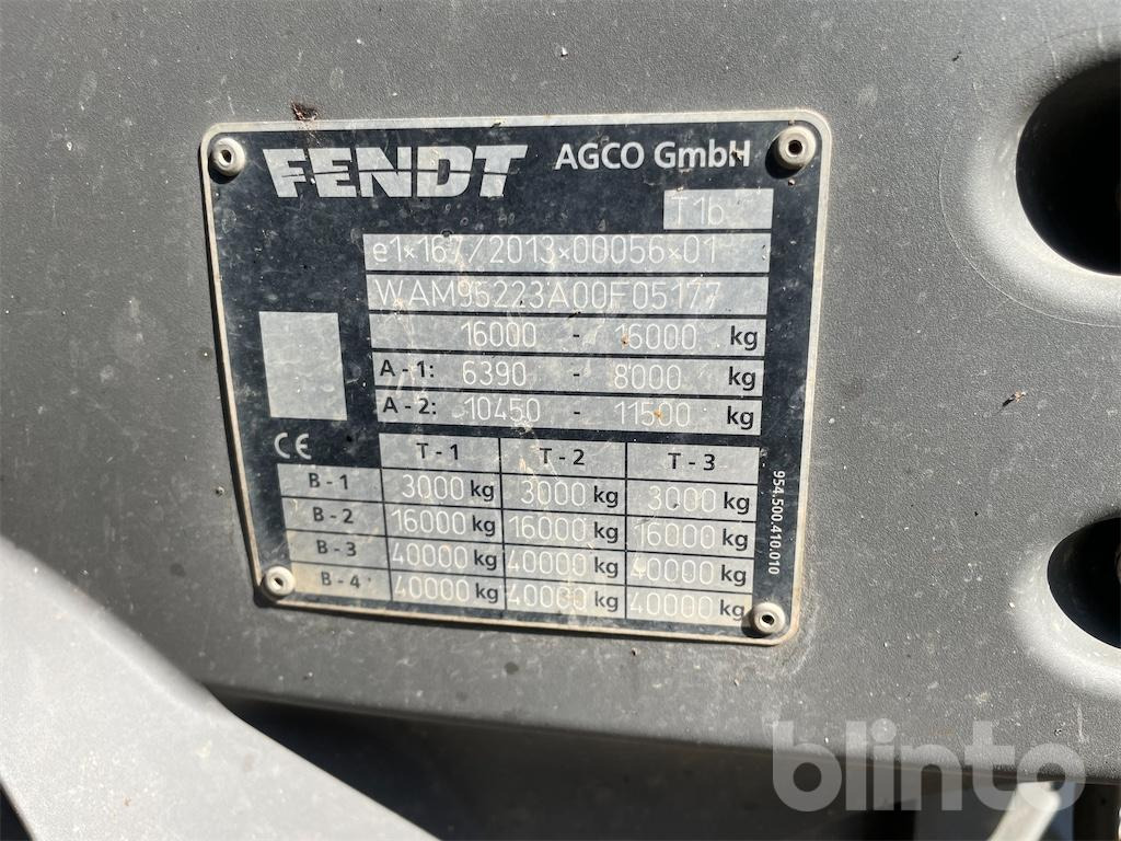 Fendt 933 Vario (2018) - Farm tractor: picture 5 Fendt 933 Vario (2018) - Farm tractor: picture 5