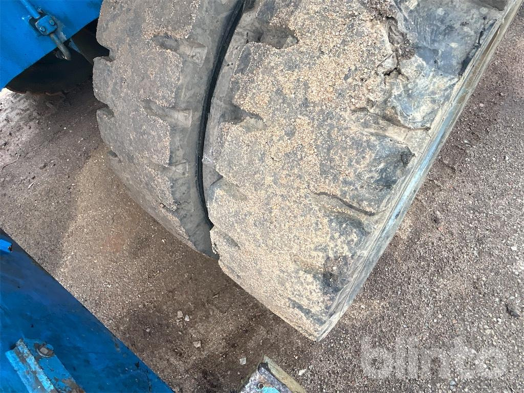 Waste/ Industry handler Fuchs Terex MHL350: picture 13