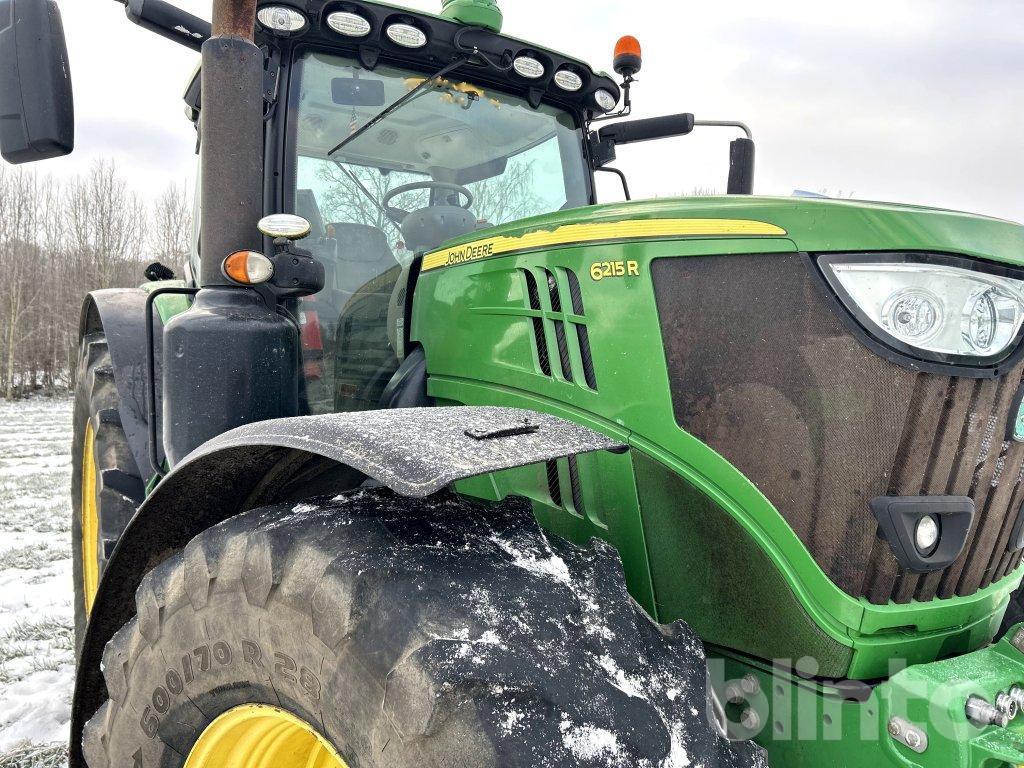 Farm tractor JOHN DEERE 6215R: picture 39