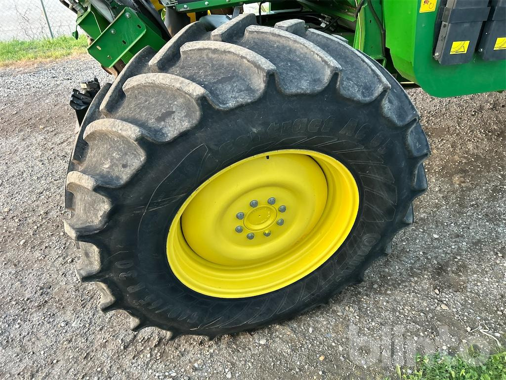 Combine harvester John Deere T 560 HM (2010): picture 33