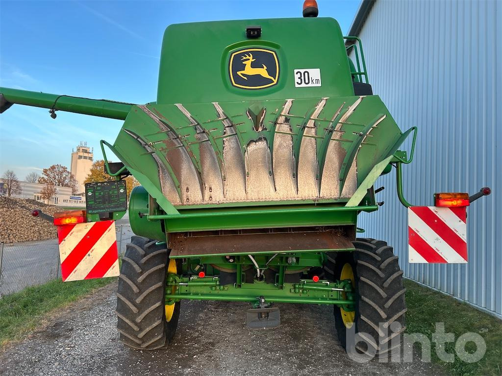 Combine harvester John Deere T 560 HM (2010): picture 24