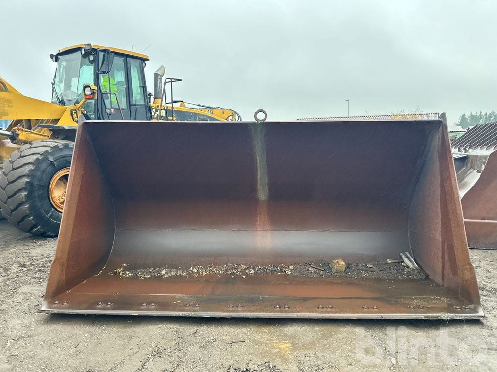 Lastarskopa 3900mm - Loader bucket: picture 2 Lastarskopa 3900mm - Loader bucket: picture 2