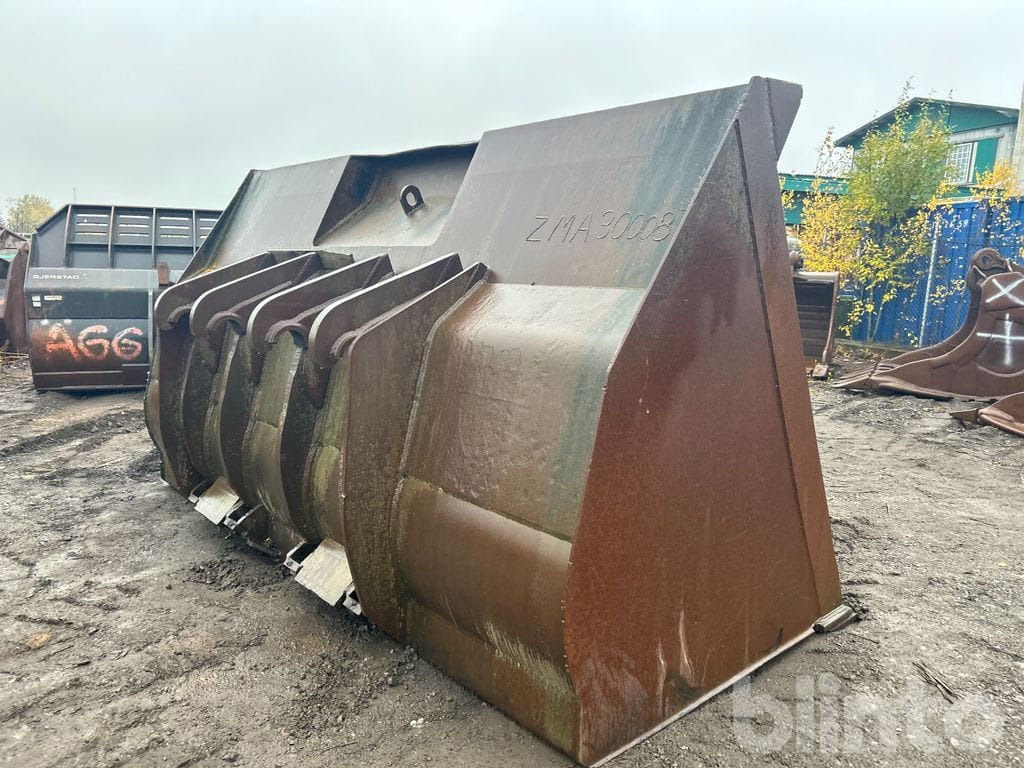 Lastarskopa 4000mm - Loader bucket: picture 5 Lastarskopa 4000mm - Loader bucket: picture 5