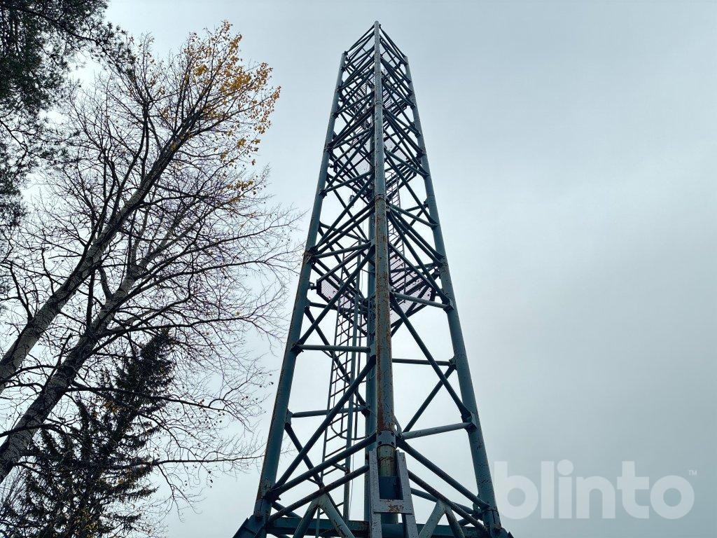 Linden 8552 (delar av byggkran) - Tower crane: picture 3 Linden 8552 (delar av byggkran) - Tower crane: picture 3